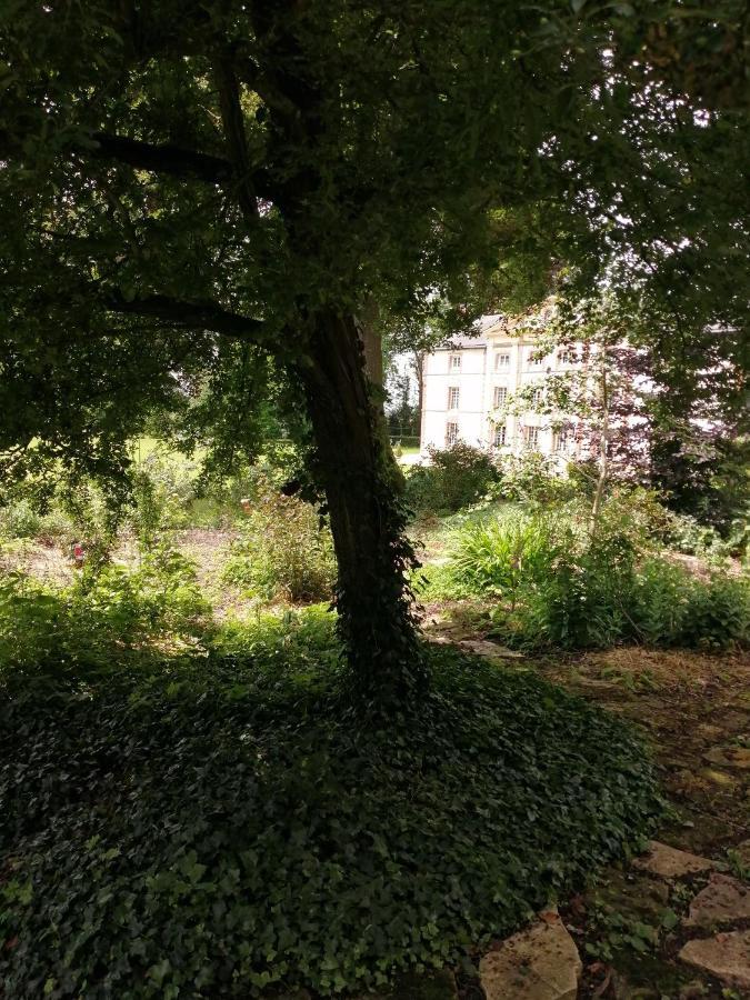 Chambre E Andre Le Domaine Des Jardins De Bracquetuit Exterior foto