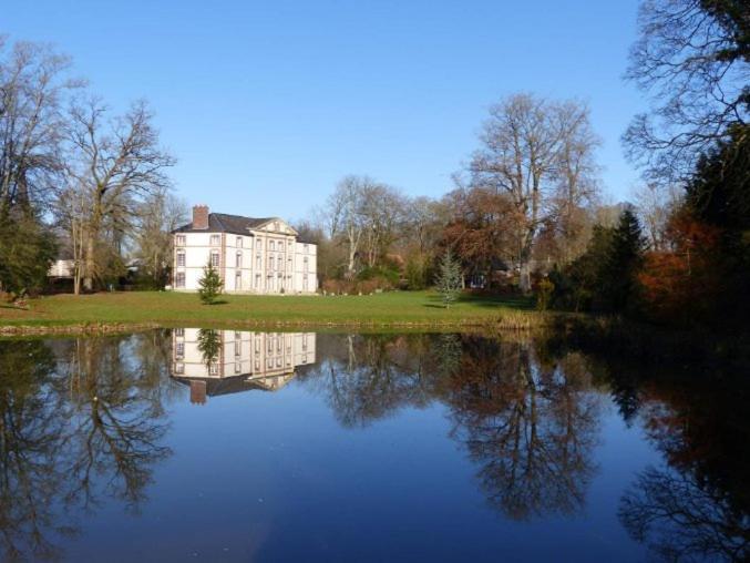 Chambre E Andre Le Domaine Des Jardins De Bracquetuit Exterior foto