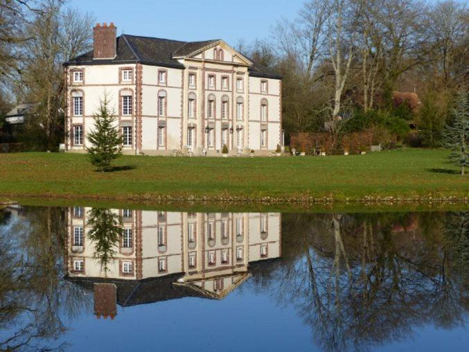 Chambre E Andre Le Domaine Des Jardins De Bracquetuit Exterior foto